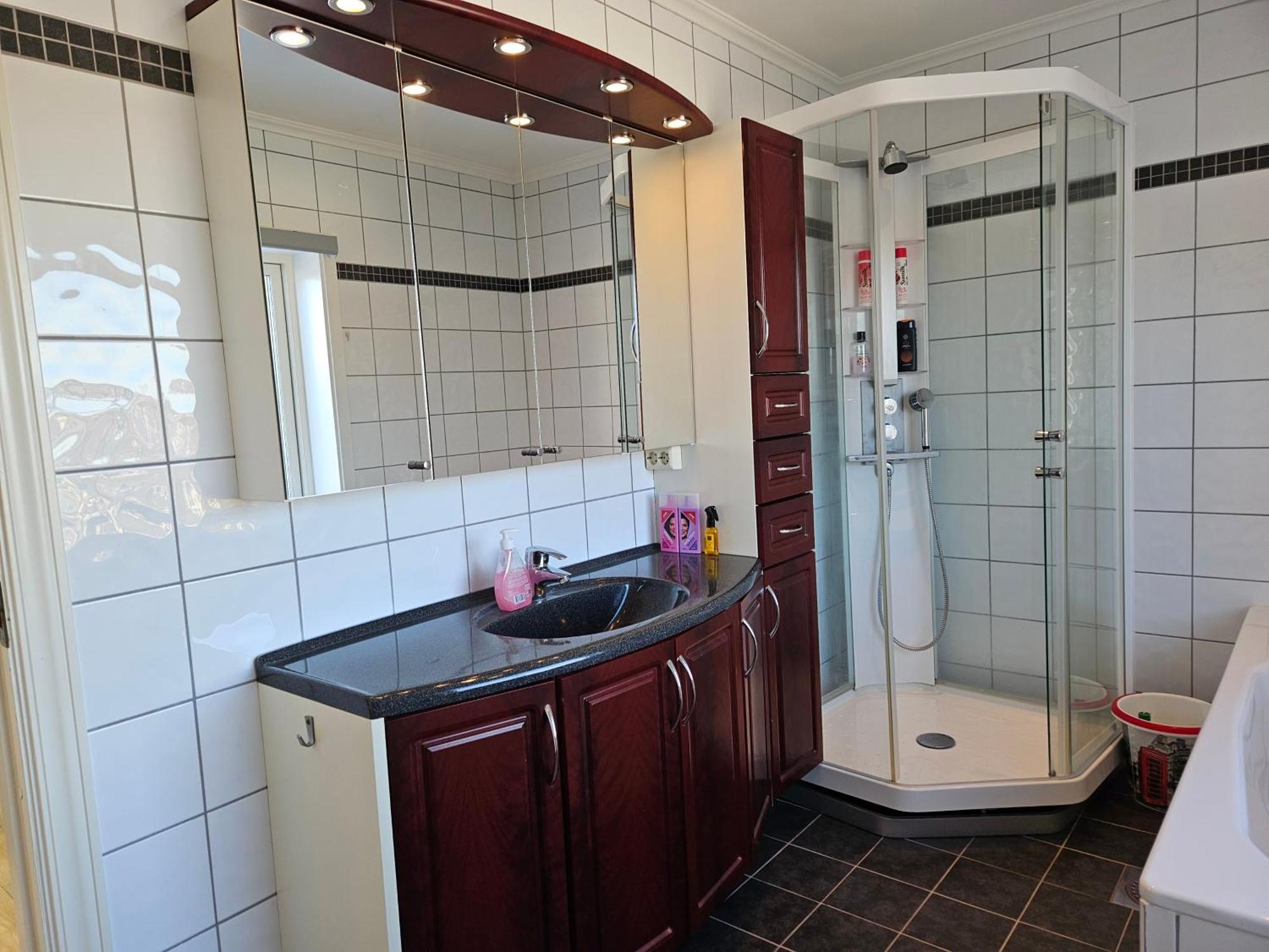 Апартаменты 3 Bedroom Close To Torp Airport